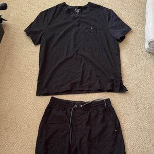 Black Beyond Scrubs Set - Men’s
